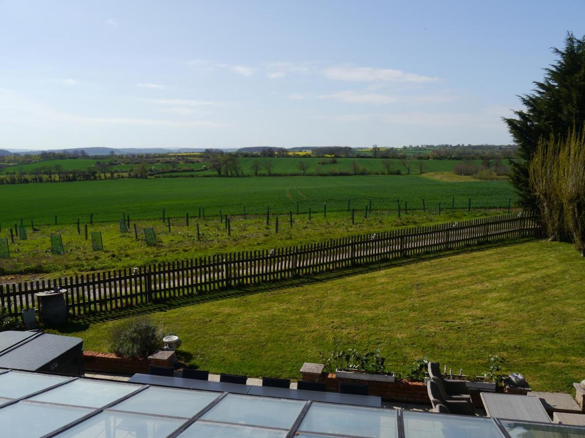 South View Country House Sleeps 12 - Hot Tub - Views Henley-in-Arden Экстерьер фото